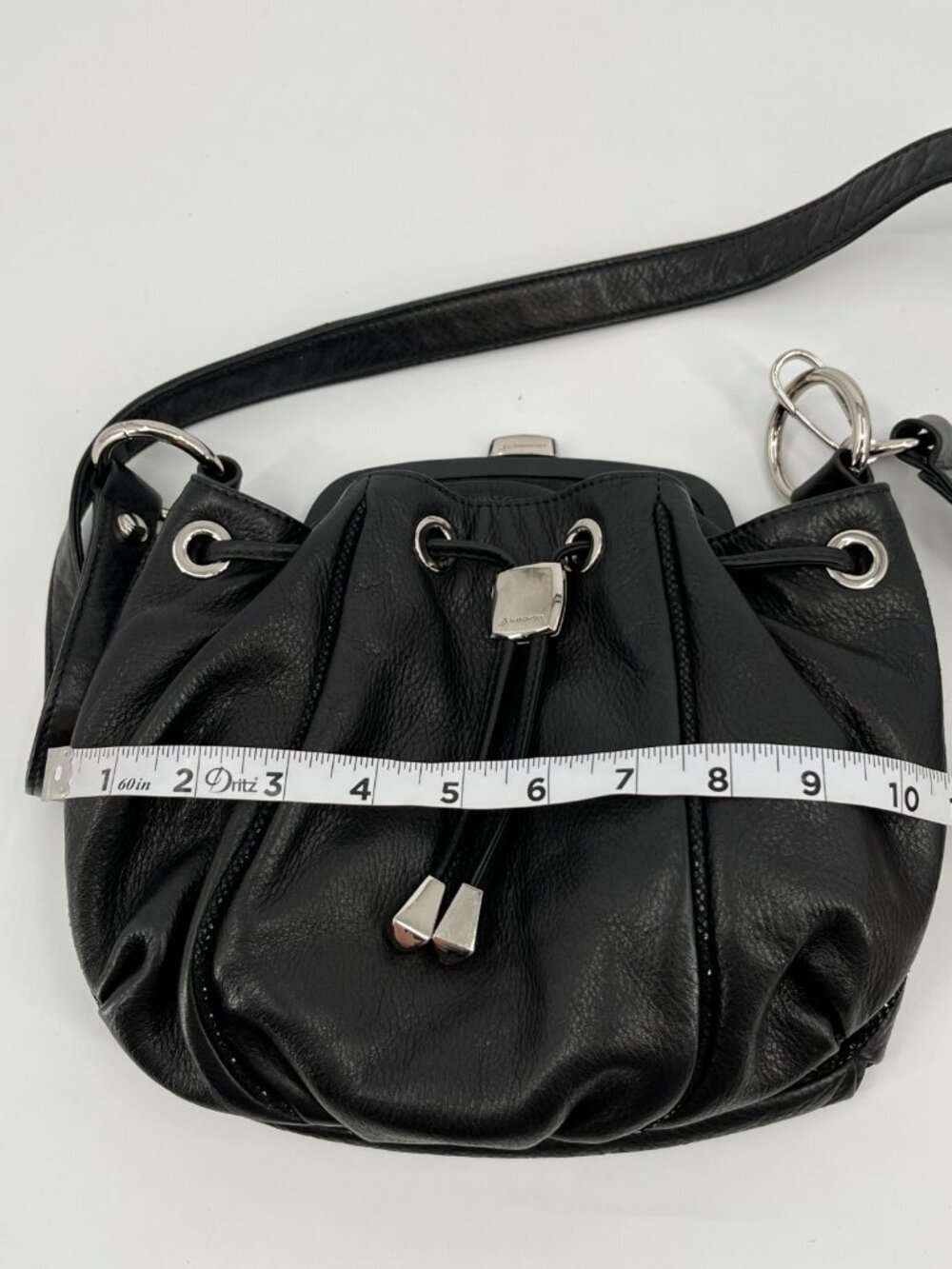 B Makowsky Drawstring Bucket Bag Black Pebbled Leather Silver Hardware Pocket - Picture 11 of 13